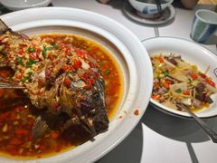 -费大厨辣椒炒肉(高铁吾悦广场店)