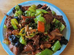 -美顺香食府鱼头老店(雪野湖店)