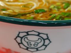 -京穆兰兰州牛肉面·清真(盛龙广场店)