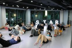 -STAR舞蹈工作室