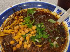 -遇见小面(东方宝泰店)