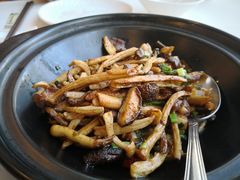 鹅肝酱炒菌菇-潮福城大酒楼(二环东路店)