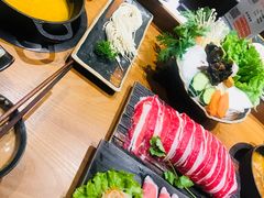 -呷哺呷哺 黄金牧场 (新中关购物中心店)