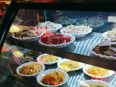 -金杨拉面王小吃面馆·牛三宝面·红烧牛肉粉