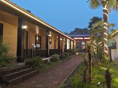 -味莊餐厅(康庄南街店)