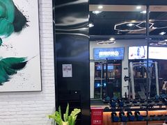 -豪逸健体(中骏广场店)