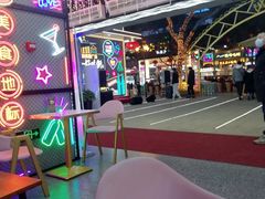 -八一好吃街·高品美食广场