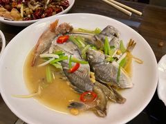 普宁豆酱烧海杂鱼-盛中钰广味小馆