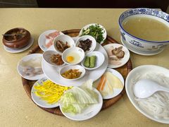 -桥香园云南过桥米线(金马碧鸡店)