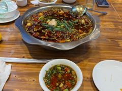 -乡土特色.冷锅鱼.牦牛肉汤锅