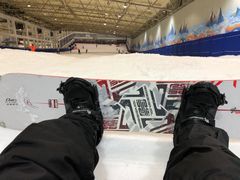 -乔波室内滑雪场