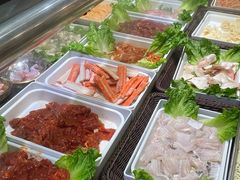 -尚品海鲜肥牛自助火锅(湖明店)