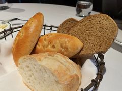 -Wolfgang’s Steakhouse 沃夫冈牛排馆(上海白玉兰广场店)