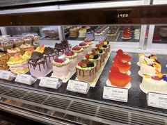 -玲婧胡同·生日蛋糕·餐厅(嘉里城店)