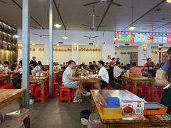 -冶建镜子·老南昌大排档·江西虾王(总店)