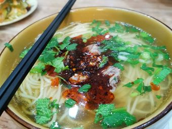 小西湖牛肉面(西钢店)