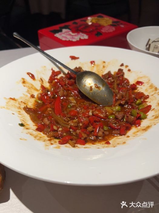 千百味红餐厅·江西菜(绿地双子塔店)图片