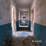 王平煤矿废墟