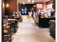 大堂-星巴克臻选(南京金茂览秀城店)