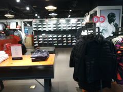 -NIKE品牌体验店(南京东路店)