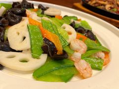 -吴记酱骨炖菜馆(康安路店)
