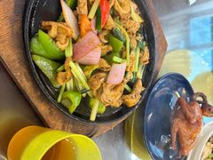 铁板烧肥肠-煲煲掂风味煲仔饭餐厅(西区店)