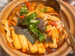 -老表记广西宵夜螺蛳鸭脚煲(东盟店)