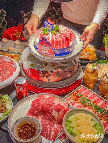 在西安，12月生日这烤肉蛋糕也太会了吧