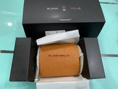 -白蘭BLANK(杭州湖滨银泰in77C区店)