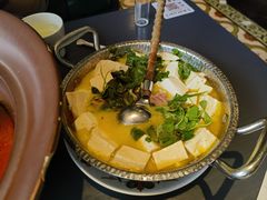 -江宴渔村·鱼鲜土菜(紫荆广场店)