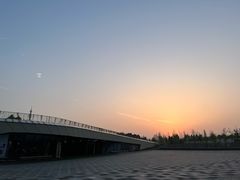 -南京眼步行桥