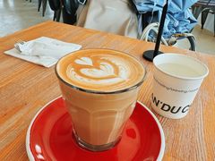 拿铁咖啡-ChanDu躔度咖啡(灯塔店)