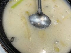 -品香菜馆(旗峰路中侨大厦店)