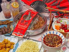 -黄记煌三汁焖锅(新佳丽江汉路店)