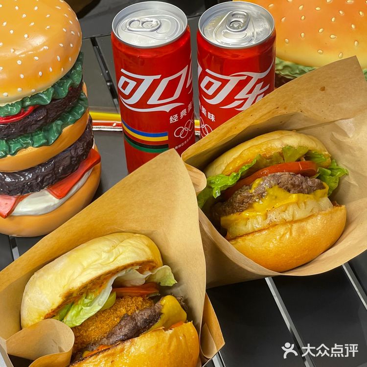 在杭州！！竟然有牛肉汉堡自助