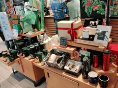 零售区-星巴克臻选(杭州万象城店)