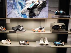 -燕莎奥特莱斯购物中心