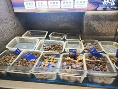 -赶海部落海鲜城(海阳路店)