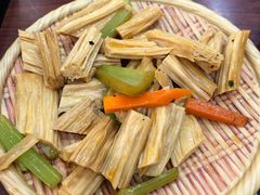 西芹腐竹-乡土居（焖面、烩菜、炒菜）(万达店)