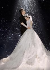 点击看大图 -第一夫人婚纱摄影(南京店)