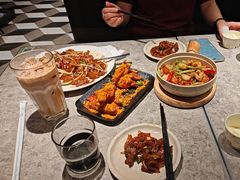 -留半山·香港食堂(啦啦宝都店)