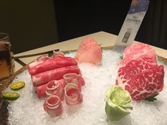 -余欢领鲜火锅(新街口店)