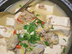 砂锅海鲜豆腐-喜棠·长沙家宴·海鲜·湘菜(麓谷店)