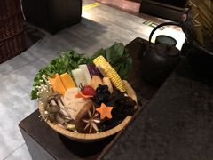 -湊湊火锅·茶憩(新中关购物中心店)
