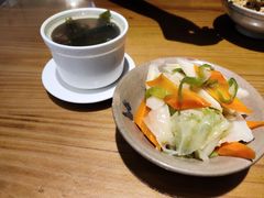 -红猪卤肉饭(大西洋美食城店)