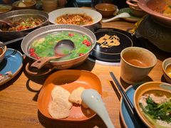 -吃饭皇帝大土家民族菜(正大广场店)