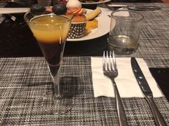 -浦东绿地铂骊酒店-POYA西餐厅(绿地东海岸国际广场店)