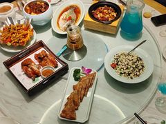 -荷花亭·湖北融合菜(十堰武商MALL店)