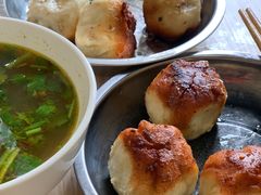 -黄阿姨锅贴大王(万航渡路店)