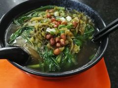 酸菜粉-龙记桂林米粉店(书城路店)